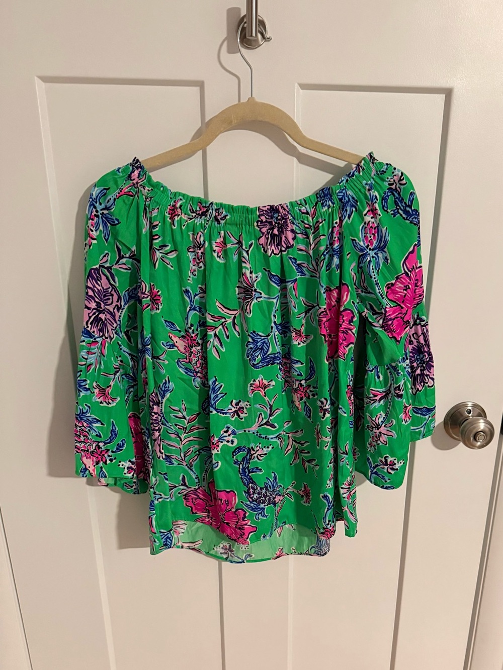Lilly Pulitzer Green Off-Shoulder Floral Blouse - Picture 3 of 5